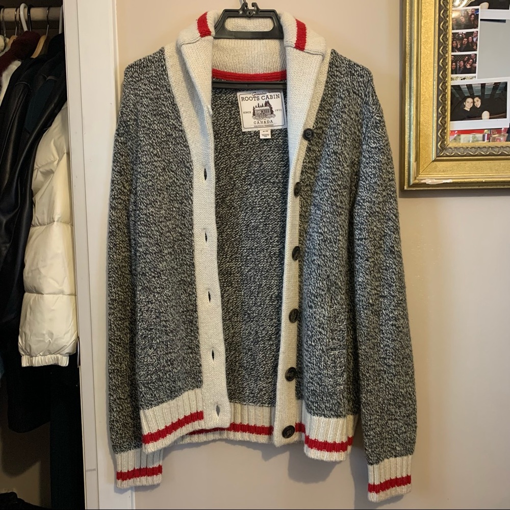 NWOT Roots Classic Cardigan